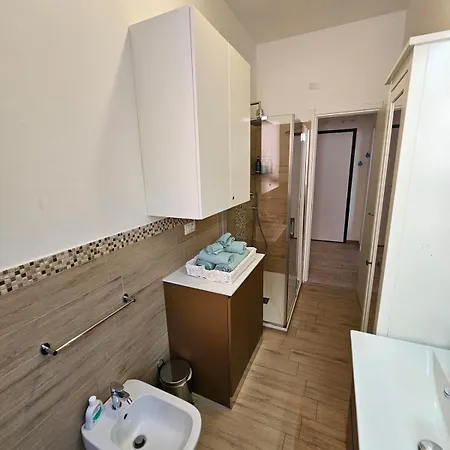 Sant'anna Flat Moderno, Parcheggio, Wifi E Aria Condizionata * Rapallo
